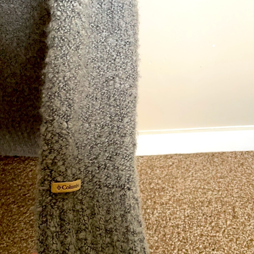 Columbia Grey Wool Sweater